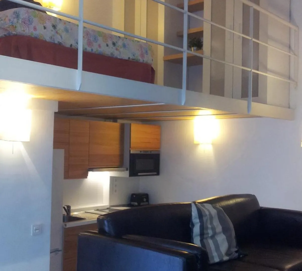 Apartamentos Clavero Malaga Apartament