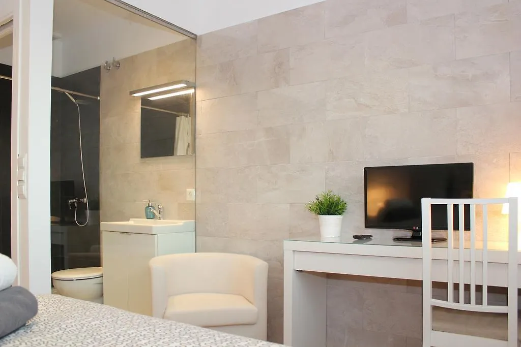 Apartamentos Clavero Malaga