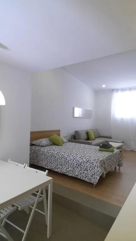Apartament Apartamentos Clavero Malaga