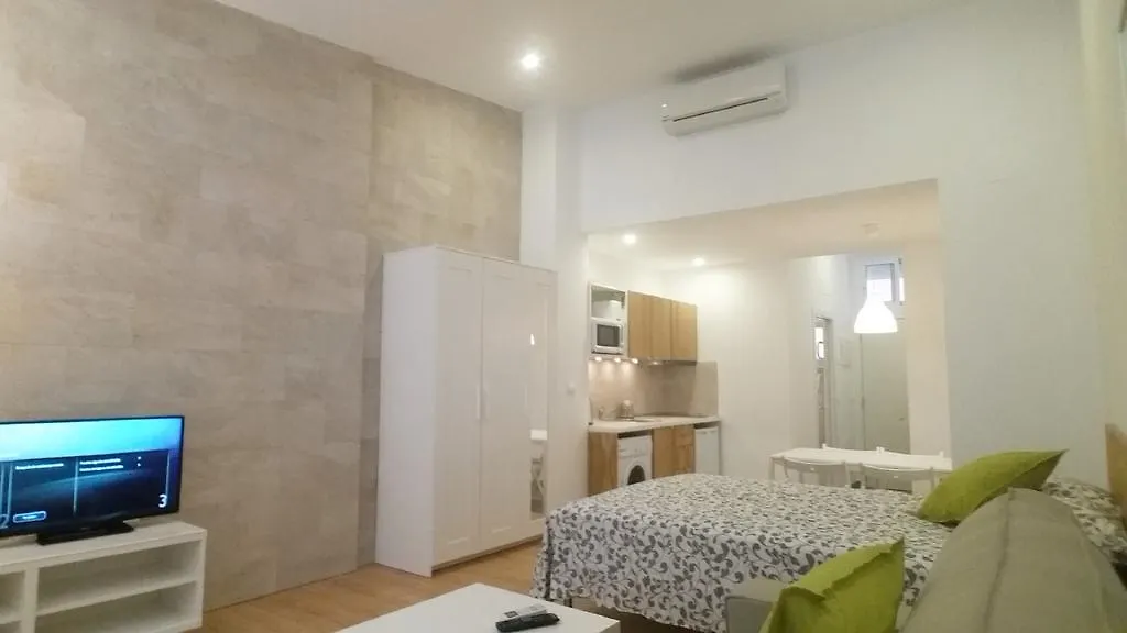 Apartamentos Clavero Malaga Apartament