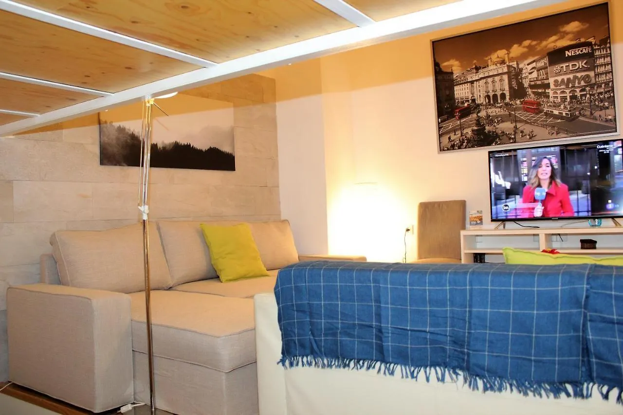 Apartamentos Clavero Malaga Apartament
