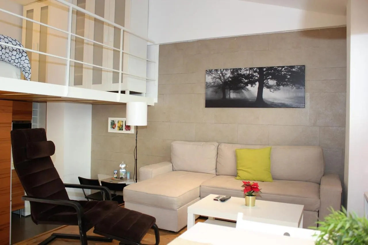 Apartament Apartamentos Clavero Malaga Hiszpania