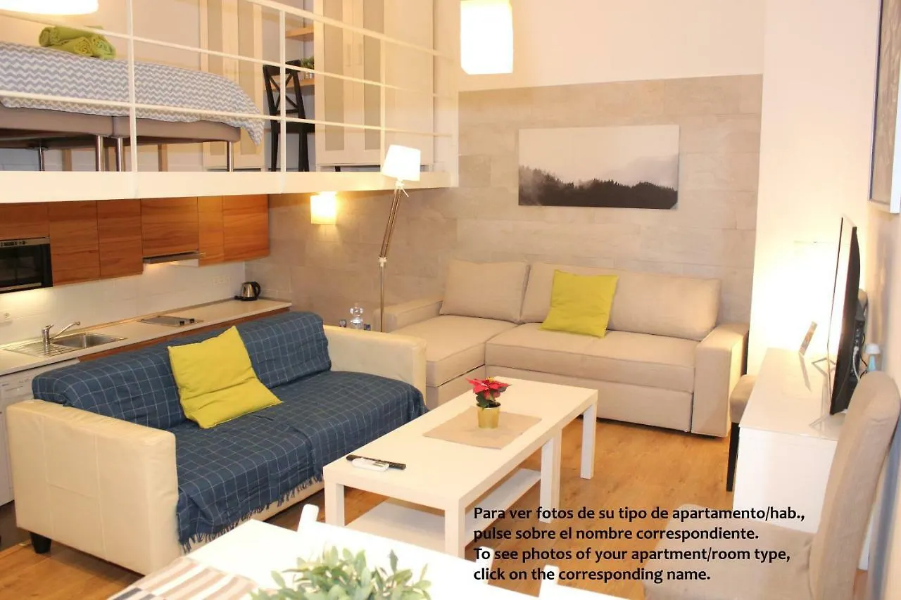 Apartamentos Clavero Malaga